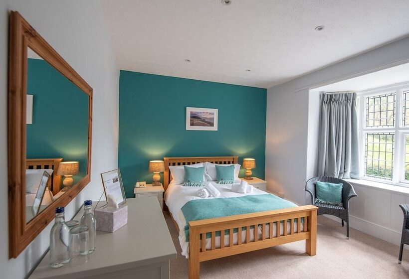 غرفة عائلية, The Hunters Inn