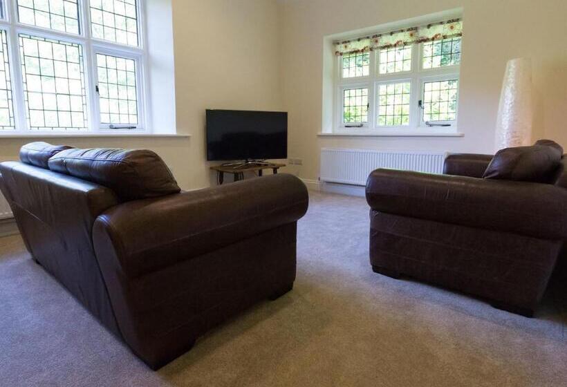 شقة سوبيريور غرفتين, The Hunters Inn