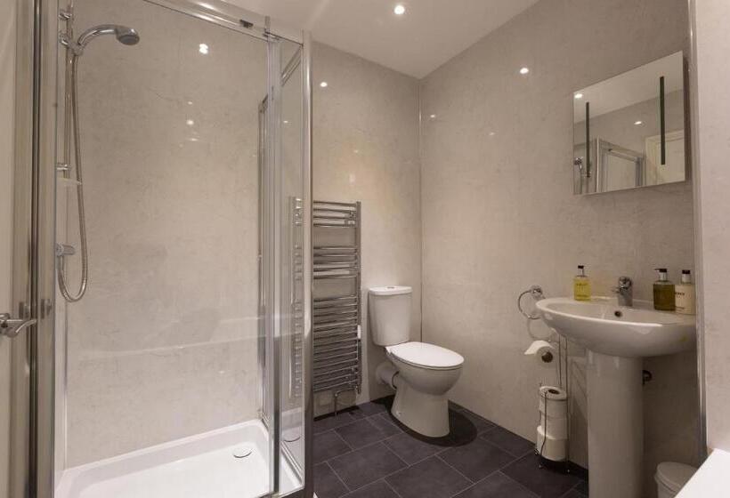 شقة سوبيريور غرفتين, The Hunters Inn