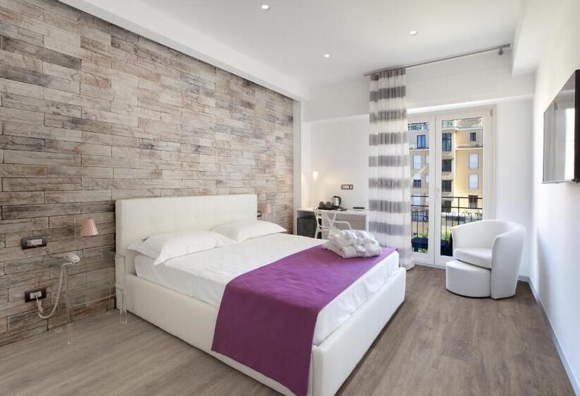 اتاق لوکس چهار تخته, Vhome