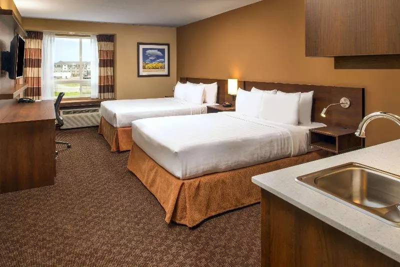 ビジネスルーム, Microtel Inn & Suites By Wyndham Red Deer