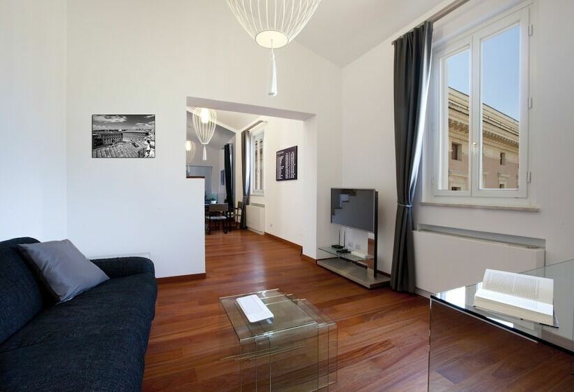 Suite with Terrace, Oriana Homèl Roma