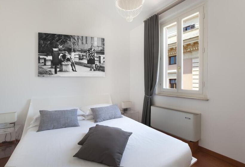 سوئیت جونیور با تراس, Oriana Homèl Roma