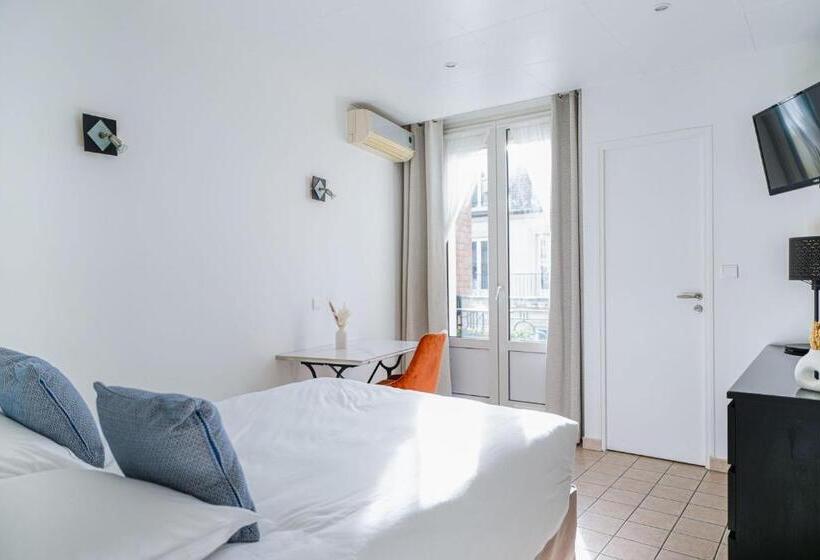 סטודיו נוח, Residence Courcelle