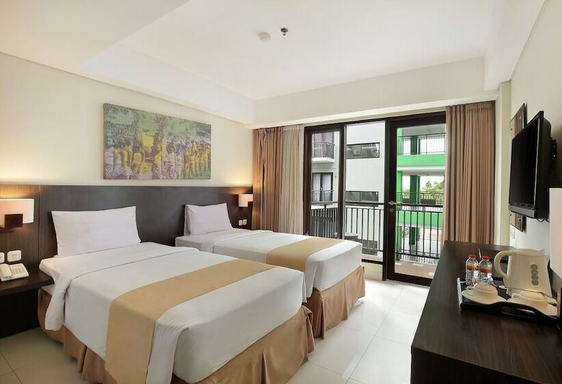 Номер Deluxe Вид на Бассейн, Rofa Kuta Hotel   Chse Certified