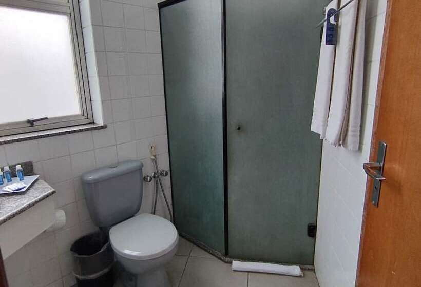 Номер Стандарт, Summit Inn Hotel Pouso Alegre