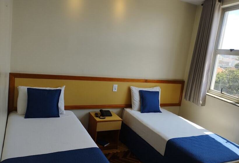 4인용 스탠다드 룸, Summit Inn Hotel Pouso Alegre