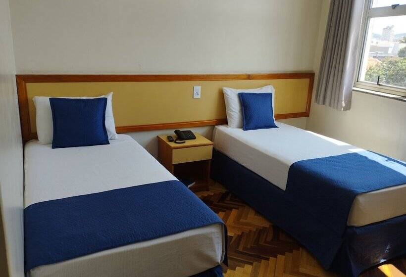 4인용 스탠다드 룸, Summit Inn Hotel Pouso Alegre