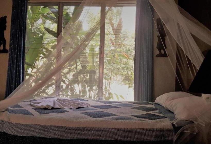 اتاق استاندارد, Tikal Inn