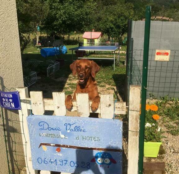 غرفة قياسية ثلاثية حمام مشترك, Douce Vallee