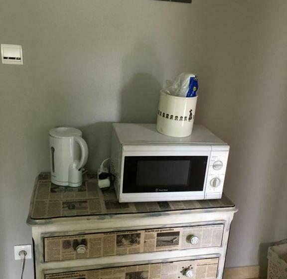 스탠다드 트리픔 룸 공동욕실, Douce Vallee