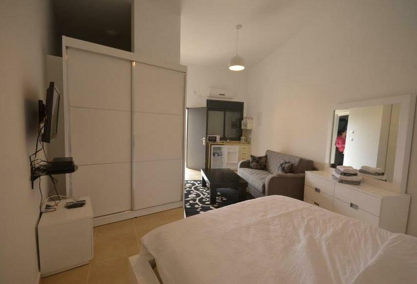 Люкс, Zimmer Monte