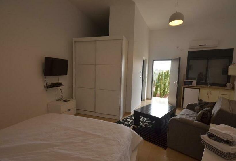 Люкс, Zimmer Monte