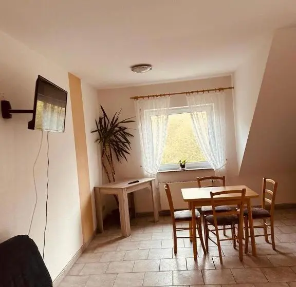１ベッドルームアパートメント, | Restaurant | Forellenzucht