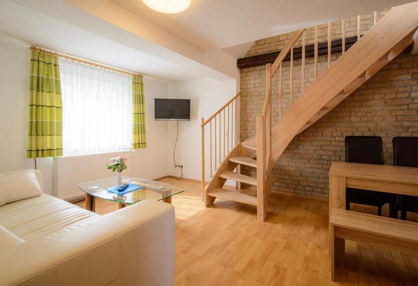 Family Suite, Zum Engel In Speyer   Römerberg