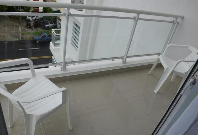 آپارتمان 2 خوابه, Palmer Suites