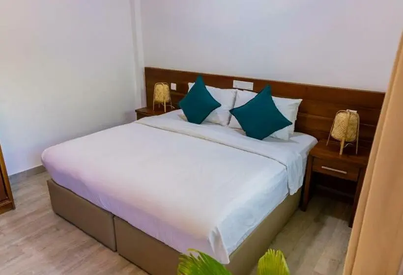 اتاق لوکس با بالکن, Nihaali Maldives