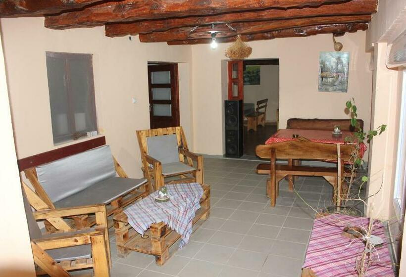 اتاق لوکس, Stara Planina Vila Vesela Kuca