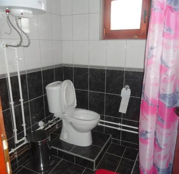 Economy Quadruple Room, Stara Planina Vila Vesela Kuca