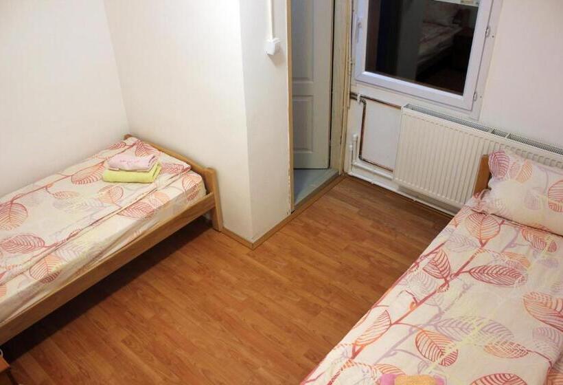 اتاق استاندارد, Stara Planina Vila Vesela Kuca