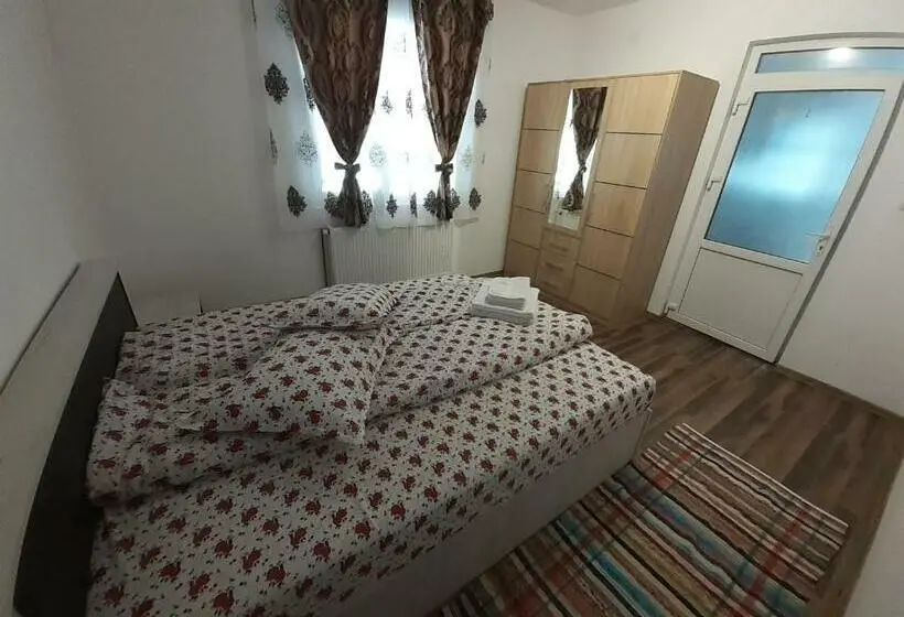 スタンダードルーム, Cabana Colț De Rai