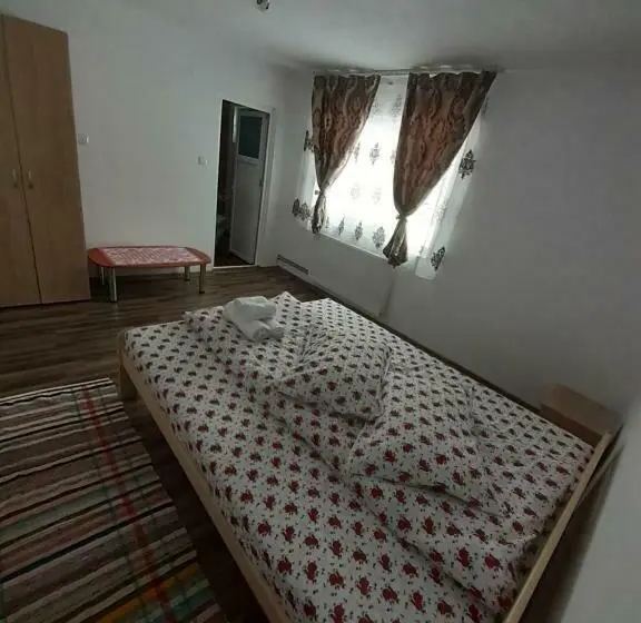 スタンダードルーム, Cabana Colț De Rai