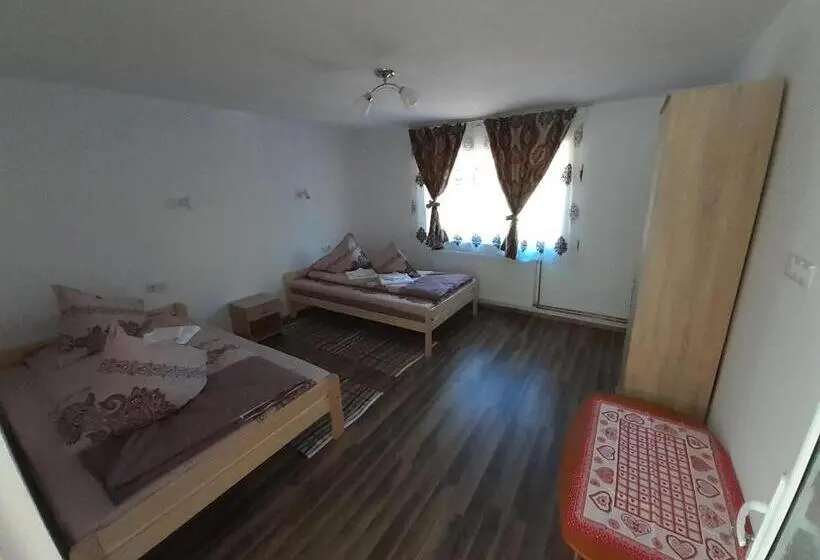 スタンダード４人部屋, Cabana Colț De Rai