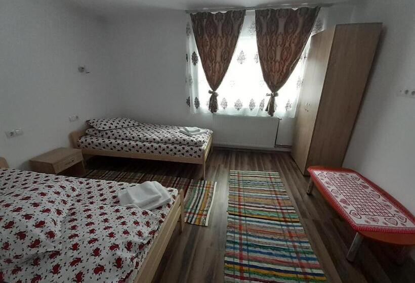 Номер Стандарт Трехместный, Cabana Colț De Rai