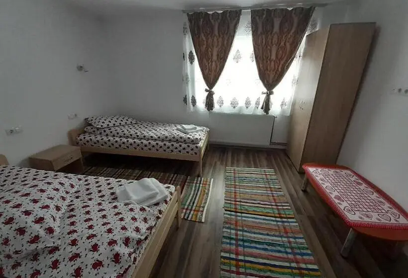 スタンダードトリプルルーム, Cabana Colț De Rai