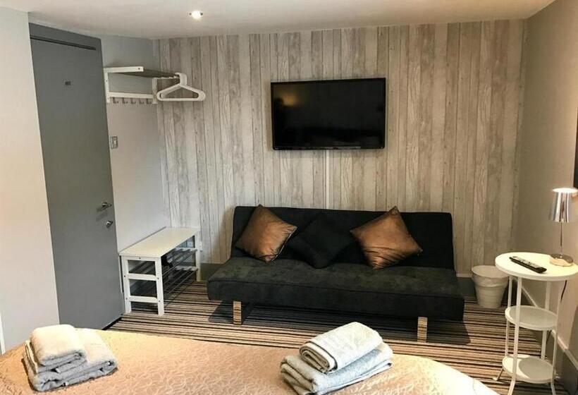 스탠다드 트리플 룸, Ei8ht Brighton Guest Accommodation