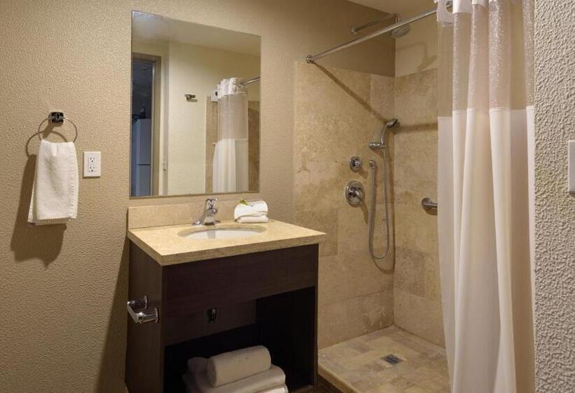 جناح, Extended Suites Coatzacoalcos Forum