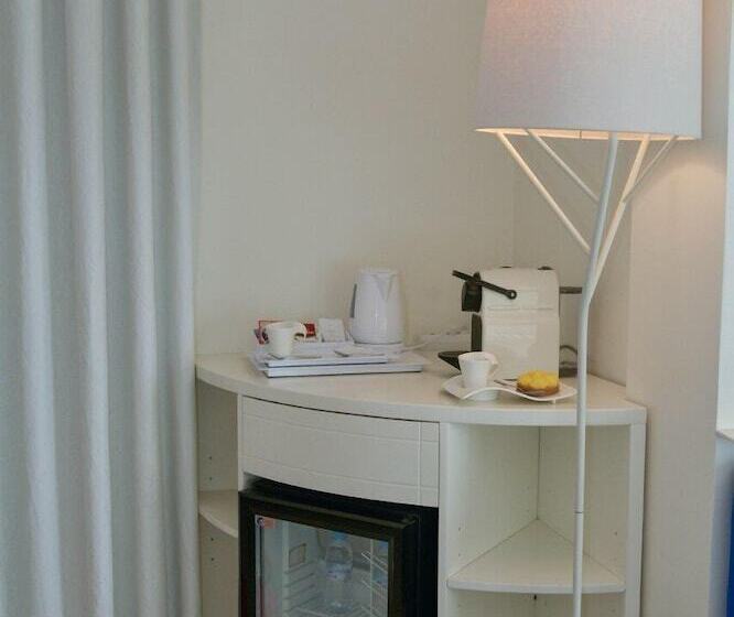 اتاق لوکس, Al Mandari Hôtel Tétouan