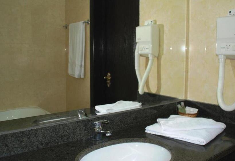 اتاق کلاس بیزنس, Ancor