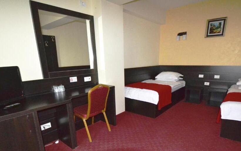 اتاق کلاس بیزنس, Ancor