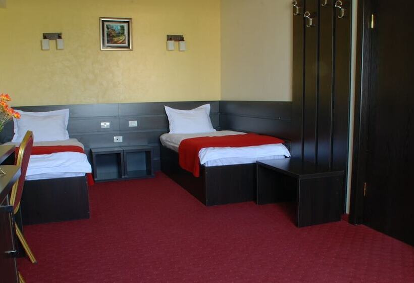 اتاق کلاس بیزنس, Ancor