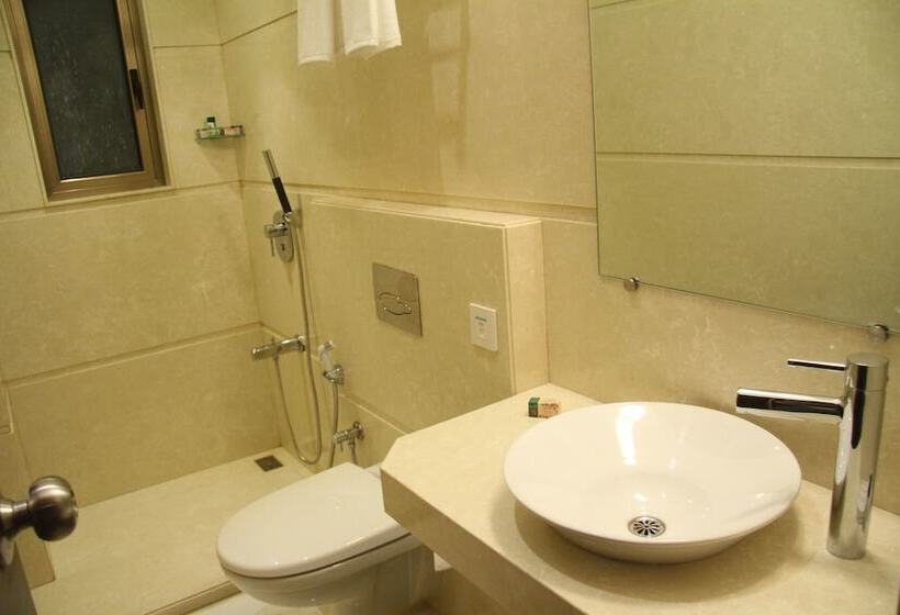 חדר דלוקס, Beacon T2