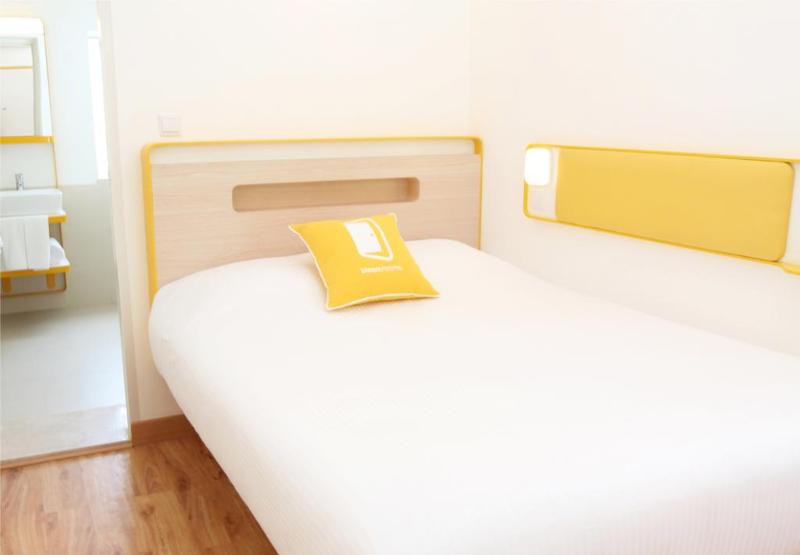 חדר סטנדרט יחיד, Bloomrooms @ New Delhi Railway Station