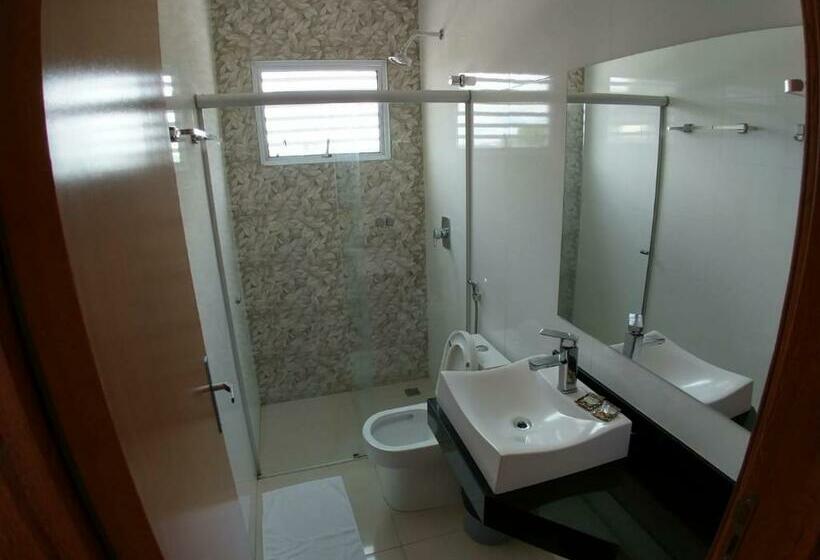 Deluxe Szoba Kind Size Bed, Casablanca Palace