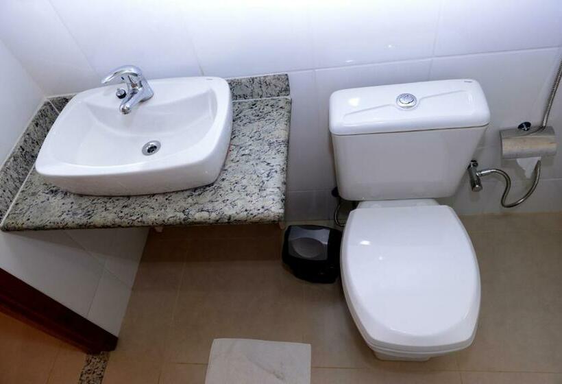 Deluxe Szoba Kind Size Bed, Casablanca Palace