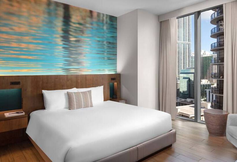 סוויטה, East Miami