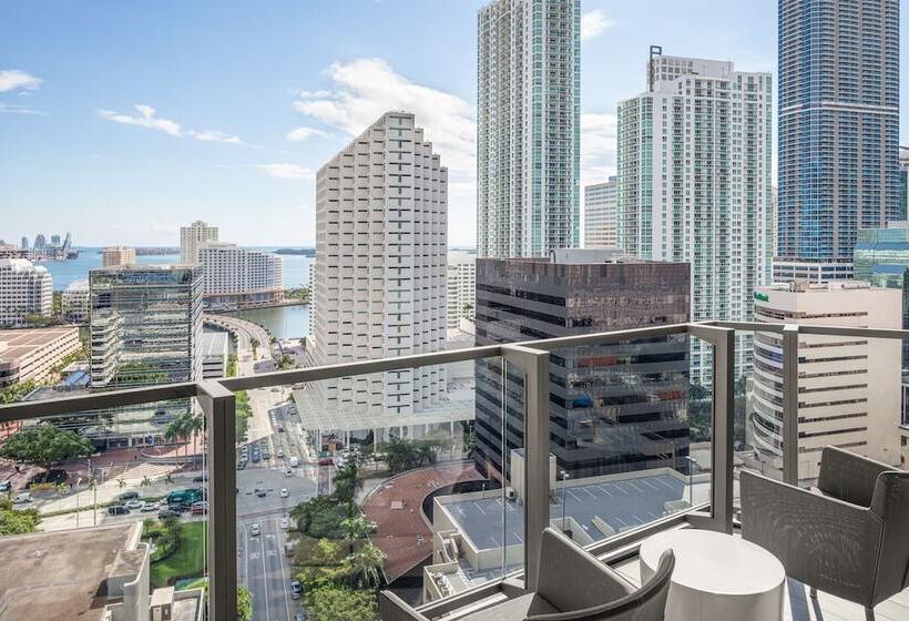 סוויטת 3 חדרי שינה, East Miami