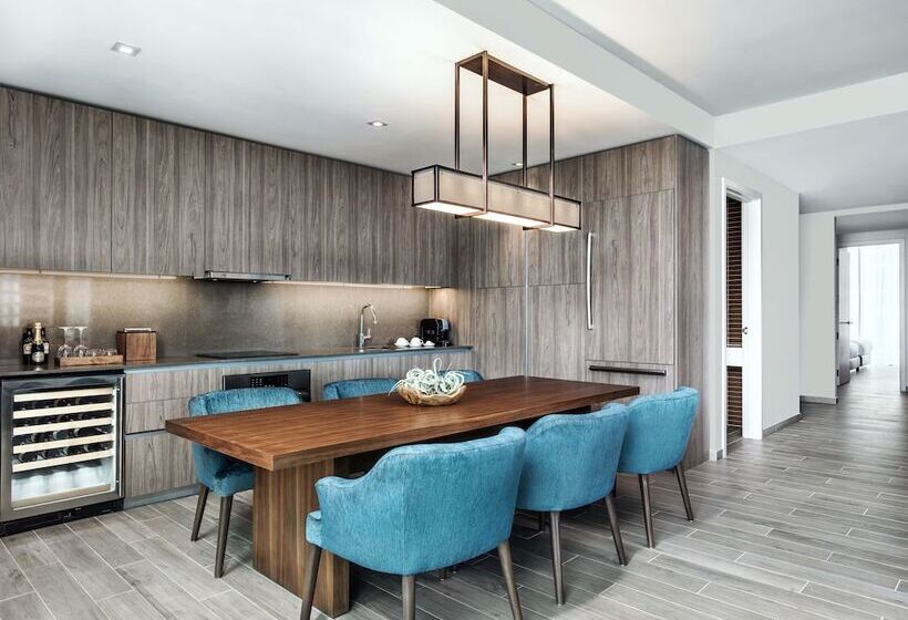 3 Bedroom Suite, East Miami