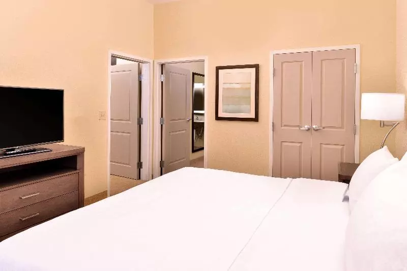 キングサイズベッドのスイートルーム, Homewood Suites Houma, La