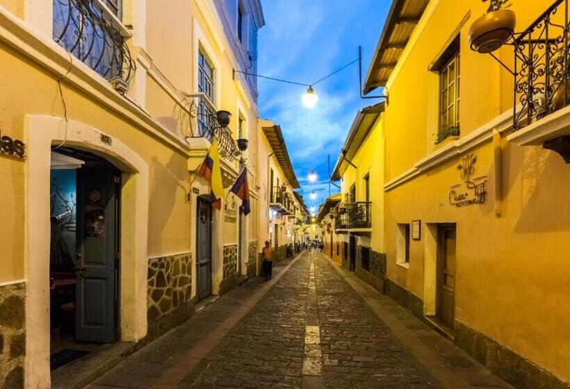 스탠다드 트리플 룸, Huasi Continental