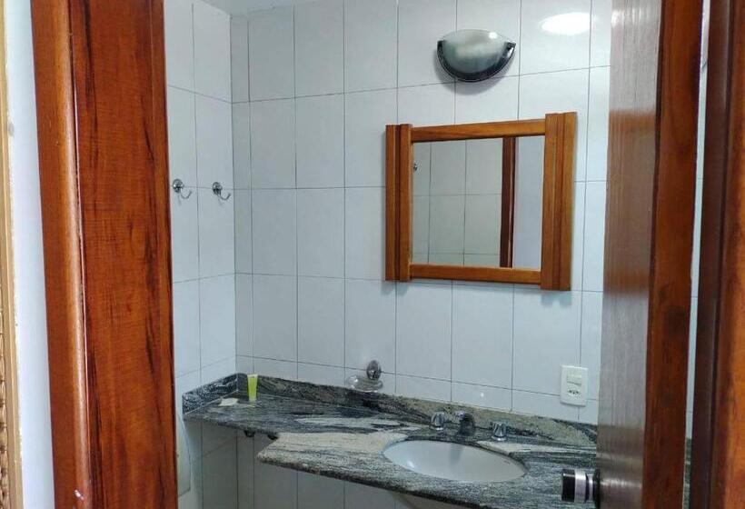 스탠다드 룸, Palace