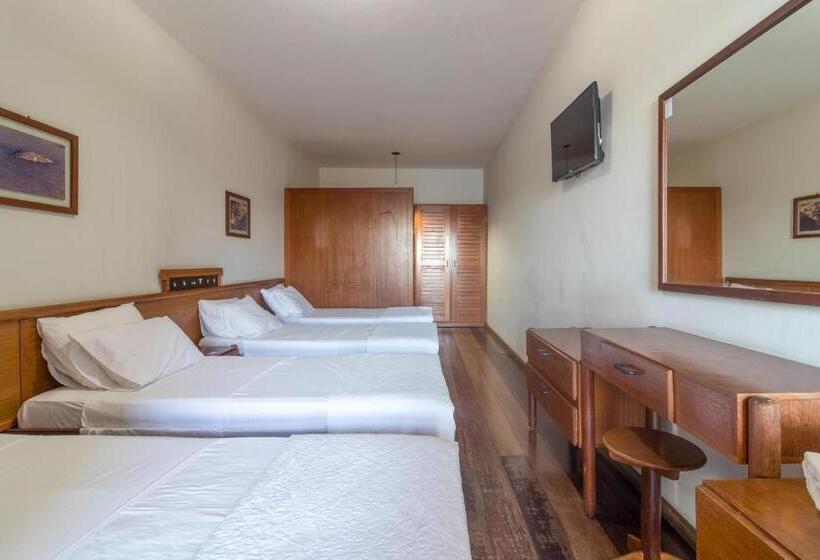 エコノミー4人部屋, Praia Sol