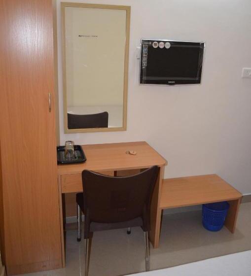 디럭스 룸, Prathiba Heritage