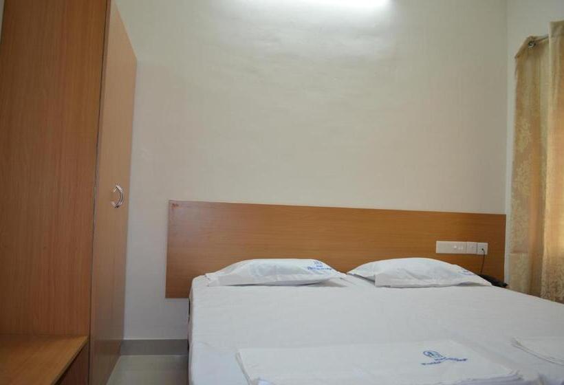 디럭스 룸, Prathiba Heritage