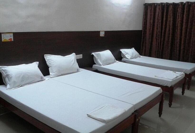 4인용 스탠다드 룸, Prathiba Heritage