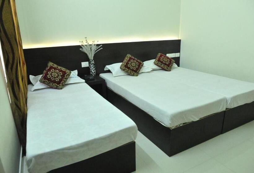 스탠다드 트리플 룸, Prathiba Heritage